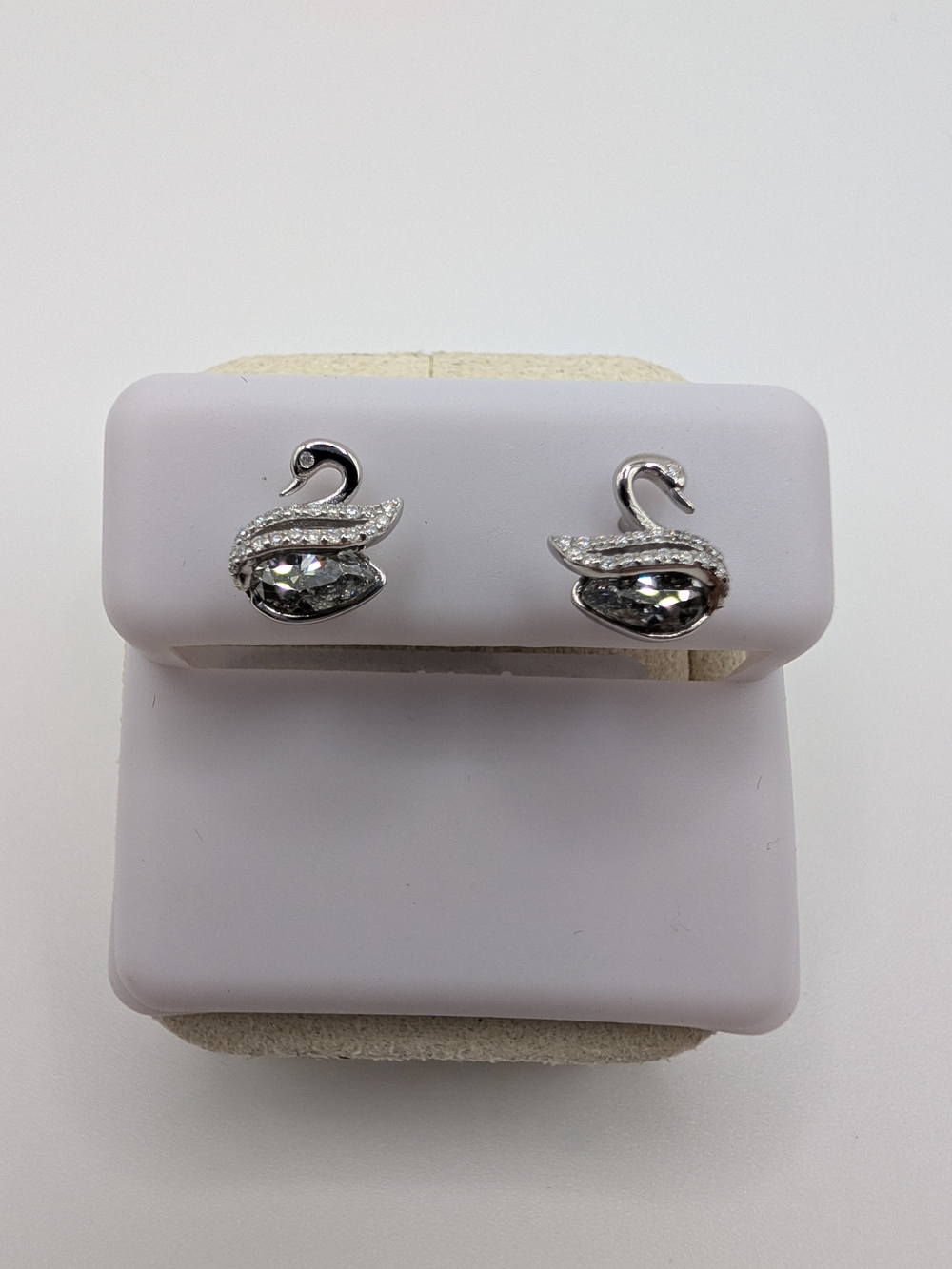 NWT SWAN Moissanite Stud Earrings Sterling Silver S925 1.15 CTW